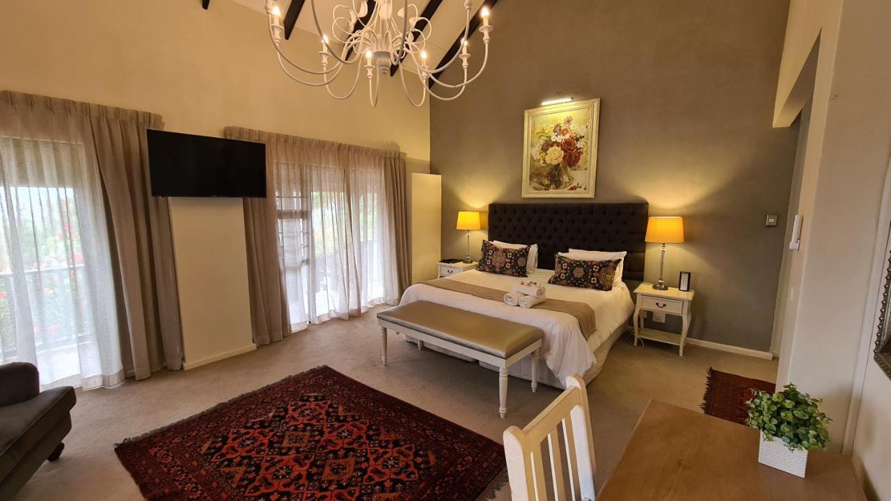 Hathaway Guest House East London Bagian luar foto