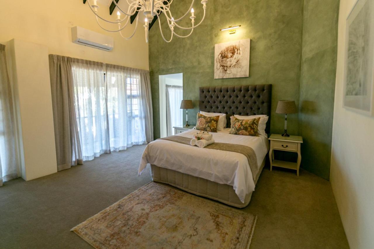 Hathaway Guest House East London Bagian luar foto