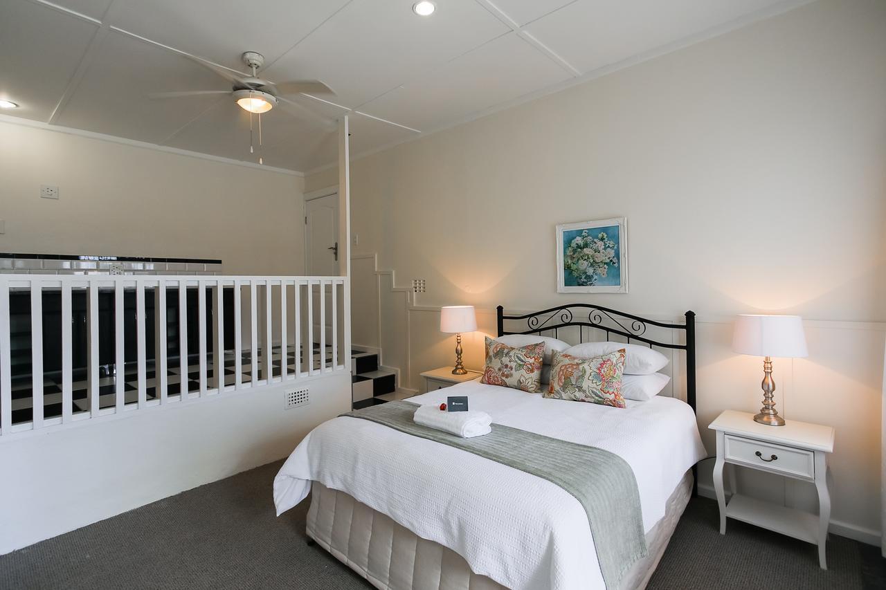 Hathaway Guest House East London Bagian luar foto
