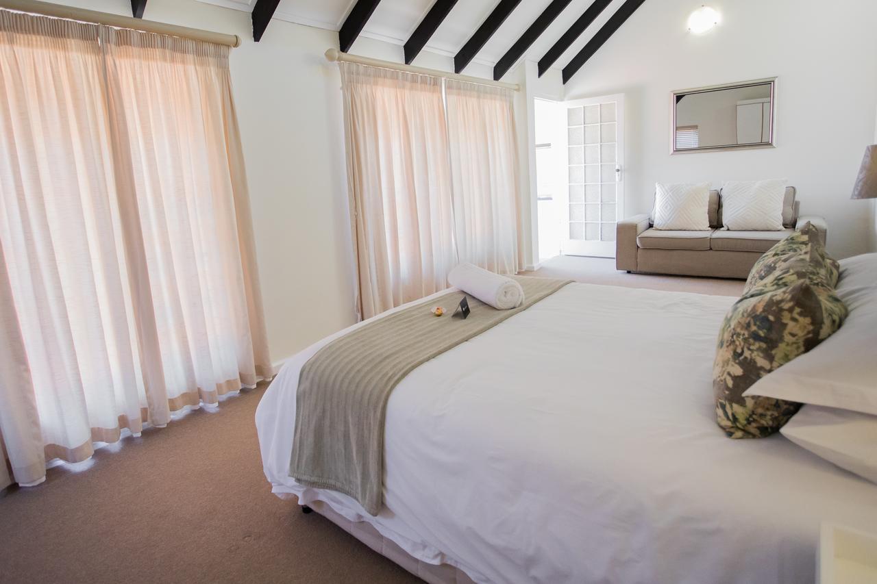 Hathaway Guest House East London Bagian luar foto